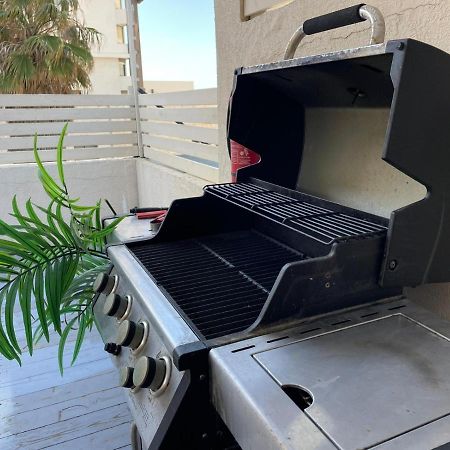 דירת סטודיו יפיפיה על גג ומרפסת שמש ברחוב הירקון Tel Aviv Exterior photo